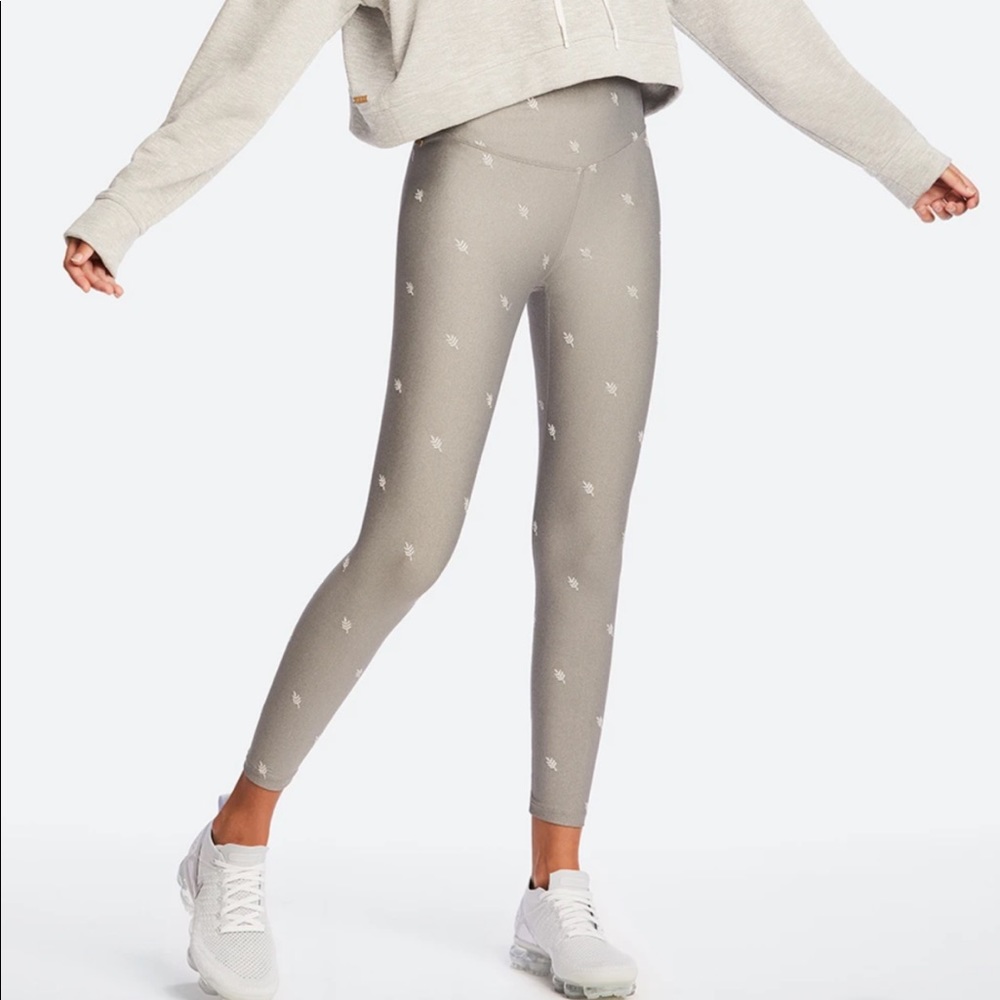 ⭐️HP⭐️Alala Laurel Embroidered Silver Laurel Tight